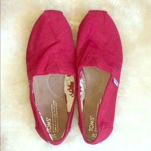 TOMS Shoes